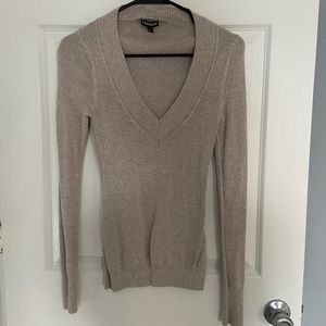 Classic V Neck Sweater